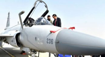 Ini Penampakan Pesawat Tempur JF-17 yang Dinaiki Jokowi