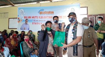 Stasiun KIPM Kupang Serahkan 600 Paket Olahan Ikan di TTS