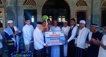 Bank NTT Bantu Pembangunan Masjid Al Fatah Rp100 Juta, Alex Bantu Rp25 Juta